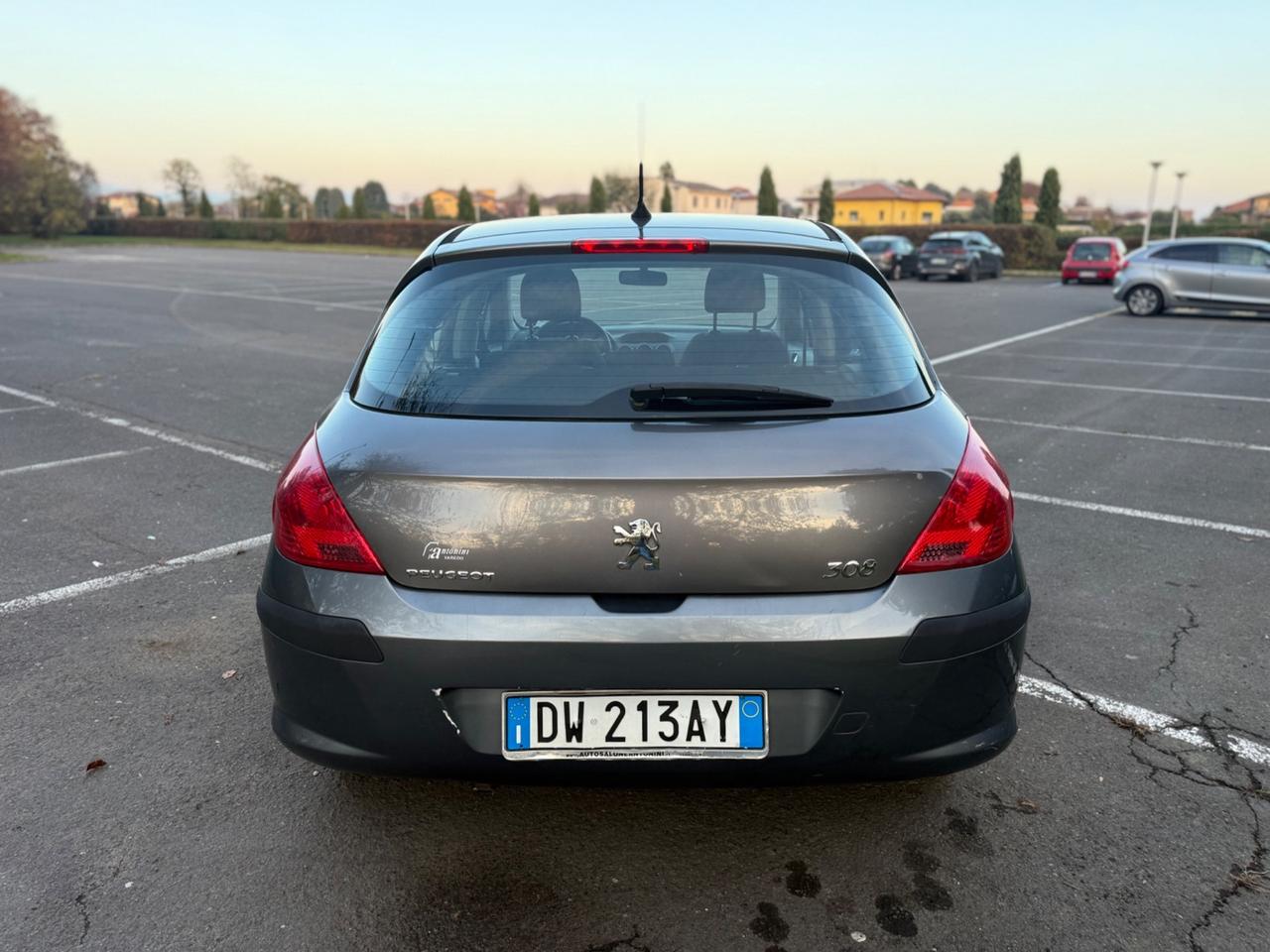 Peugeot 308 1.6 HDi 90CV FAP 5p. Premium