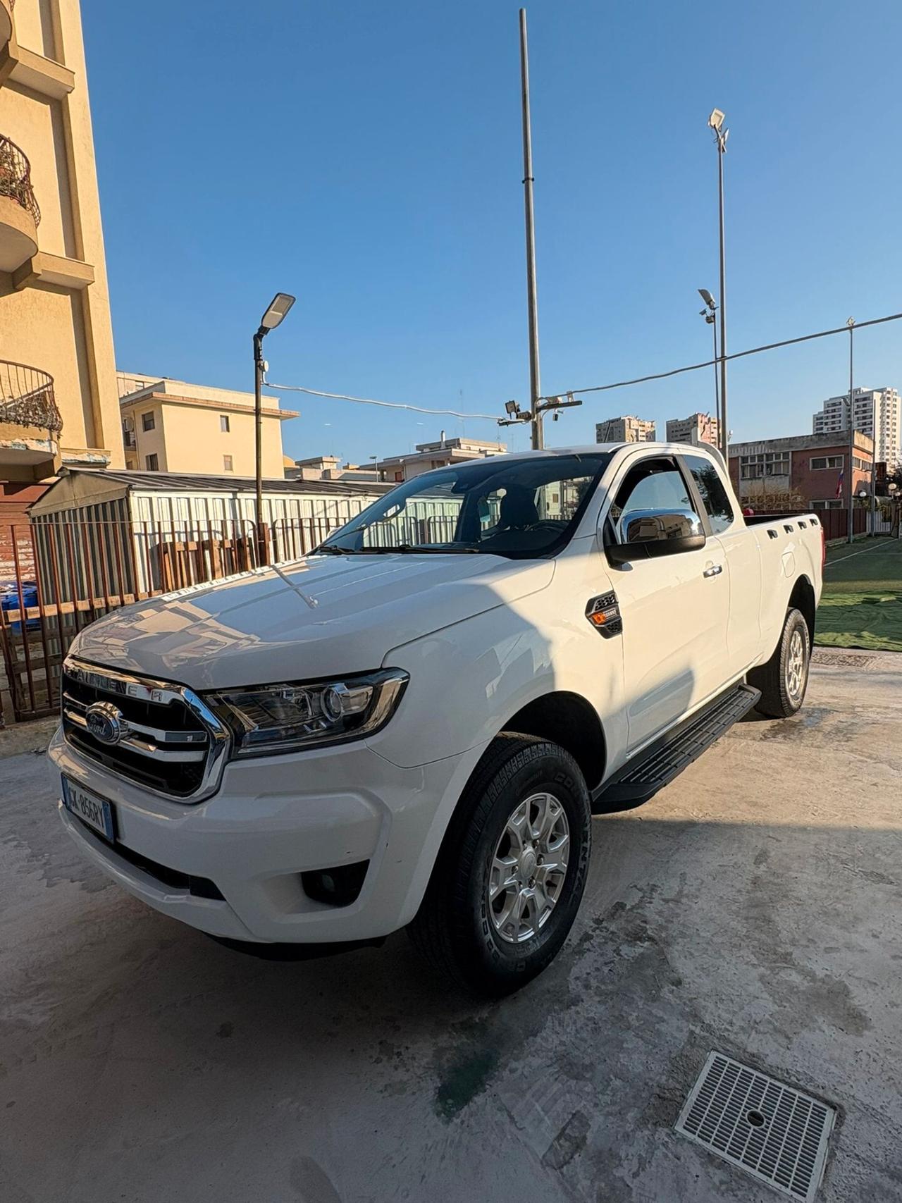 Ford Ranger 2.0 ECOBLUE Super Cab XLT 4 posti