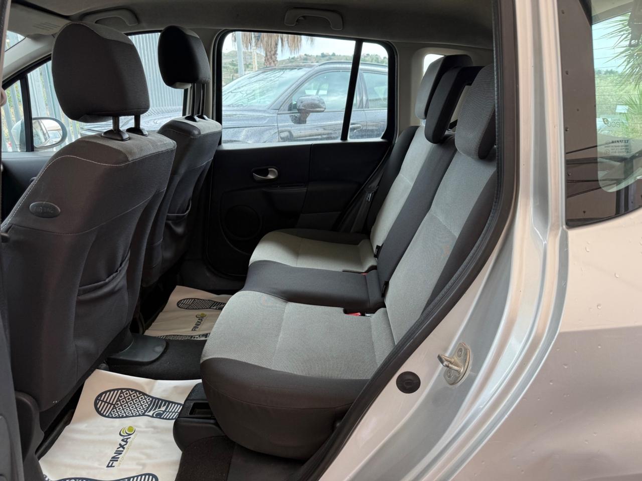 Renault Modus Grand 1.5 dCi 85CV Dynamique