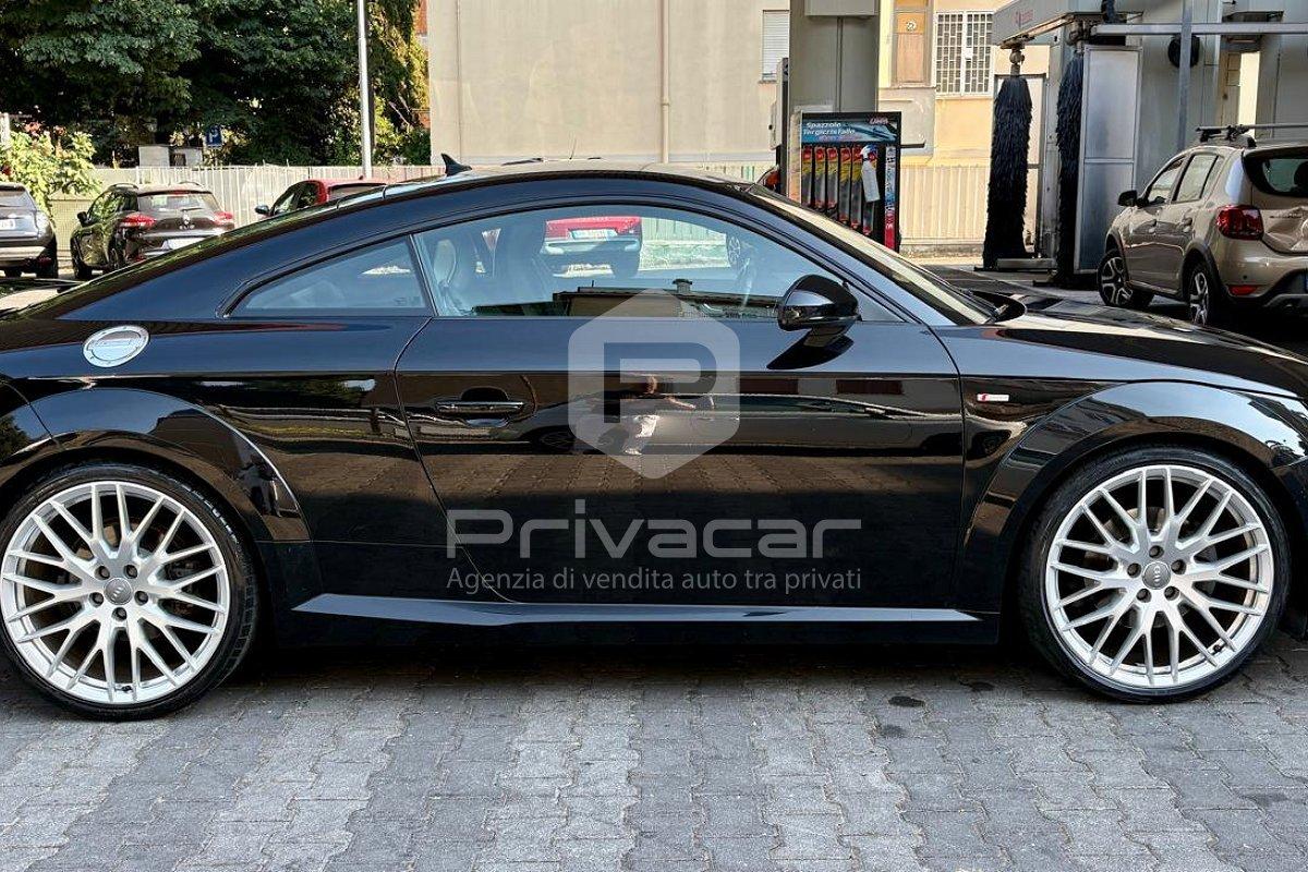 AUDI TT Coupé 2.0 TFSI quattro S tronic S line