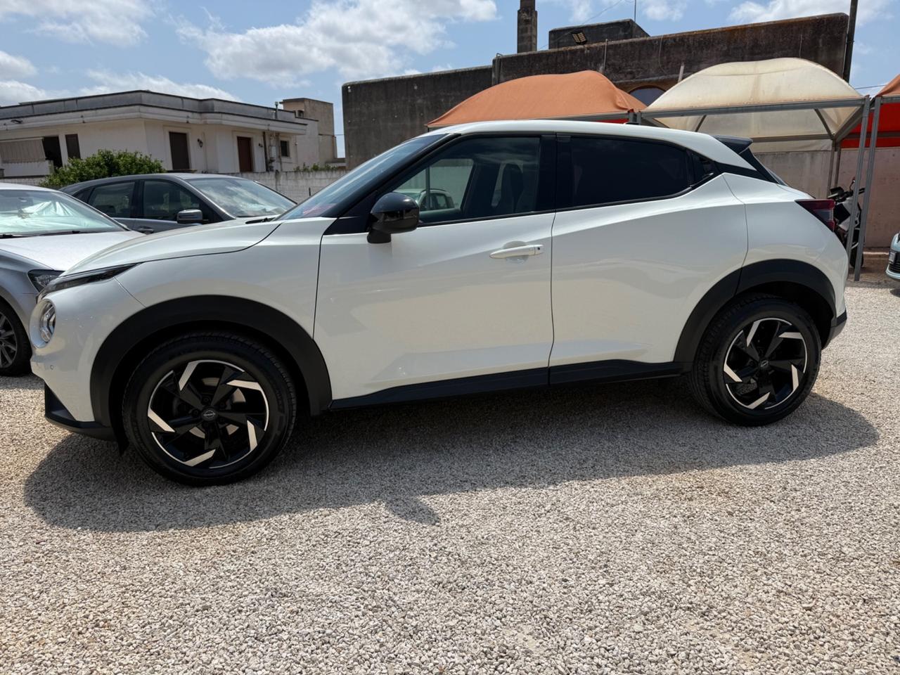 Nissan Juke 1.0 DIG-T 114 CV N-Connecta