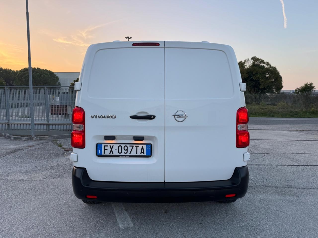 Opel Vivaro 1.5 Diesel 120CV S&S PC-TN S Furgone Essentia