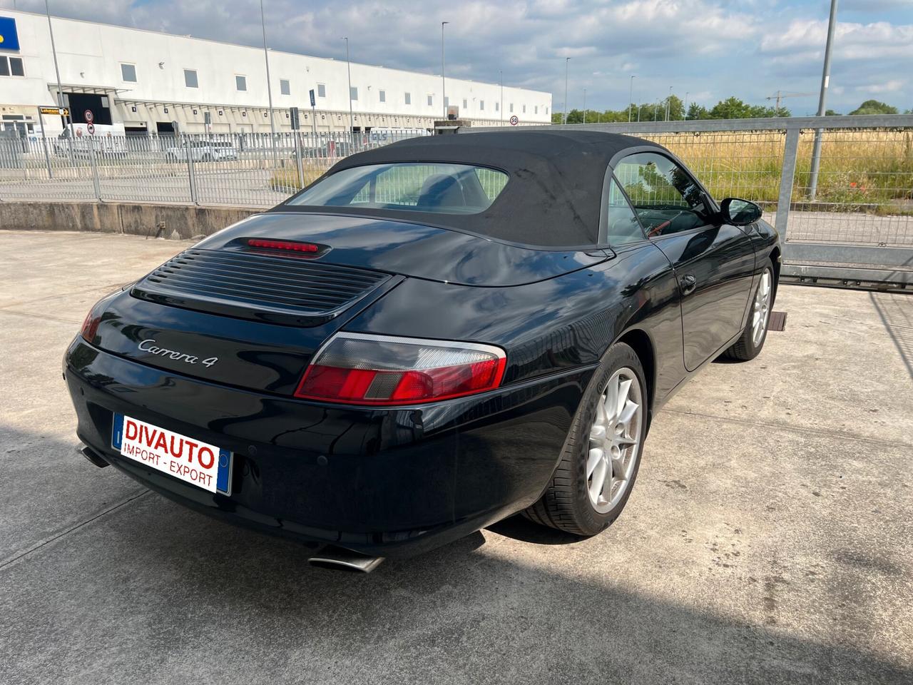 Porsche 996 CARRERA 4 MANUALE