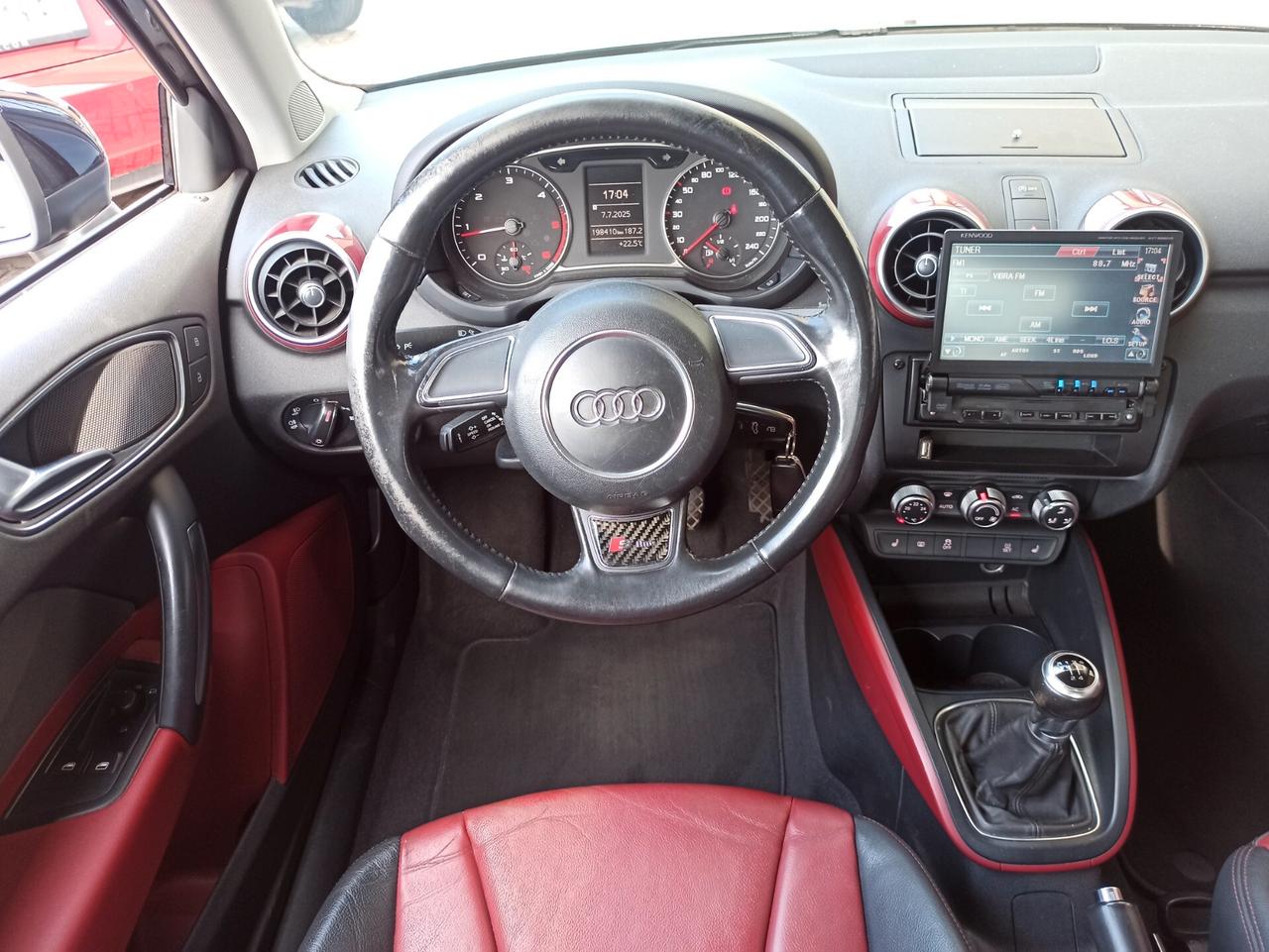 Audi A1 1.6 TDI 105 CV Attraction SLINE