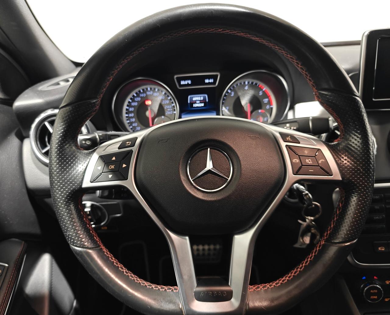 Mercedes GLA 220 CDI Automatic 4Matic Premium, AMG Line