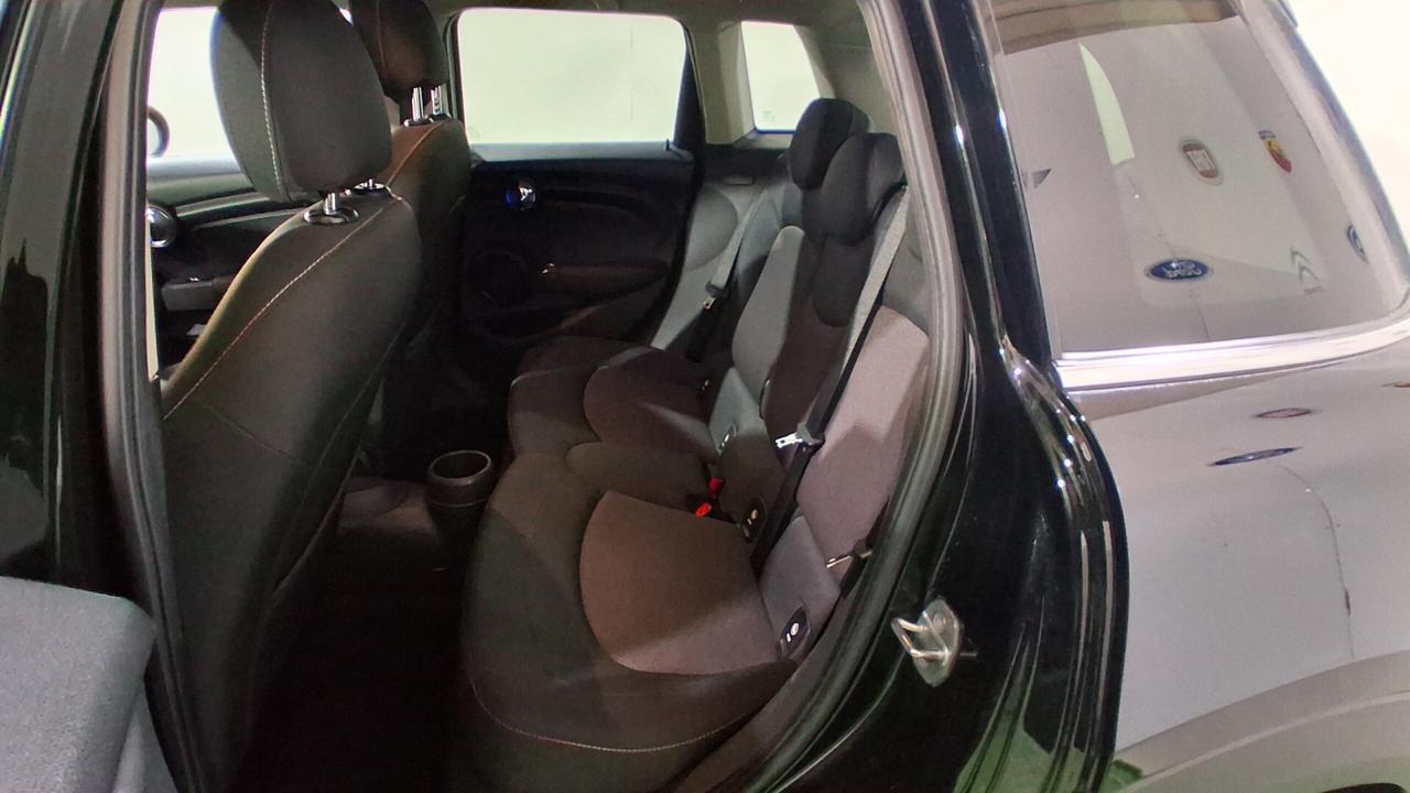 Mini Cooper D 1.5 95cv 5porte anno 2016