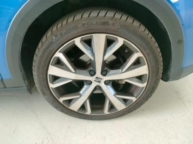 Seat Arona 1.0 TGI Xperience LED, Navi, Cerchi 18, Retrocamera
