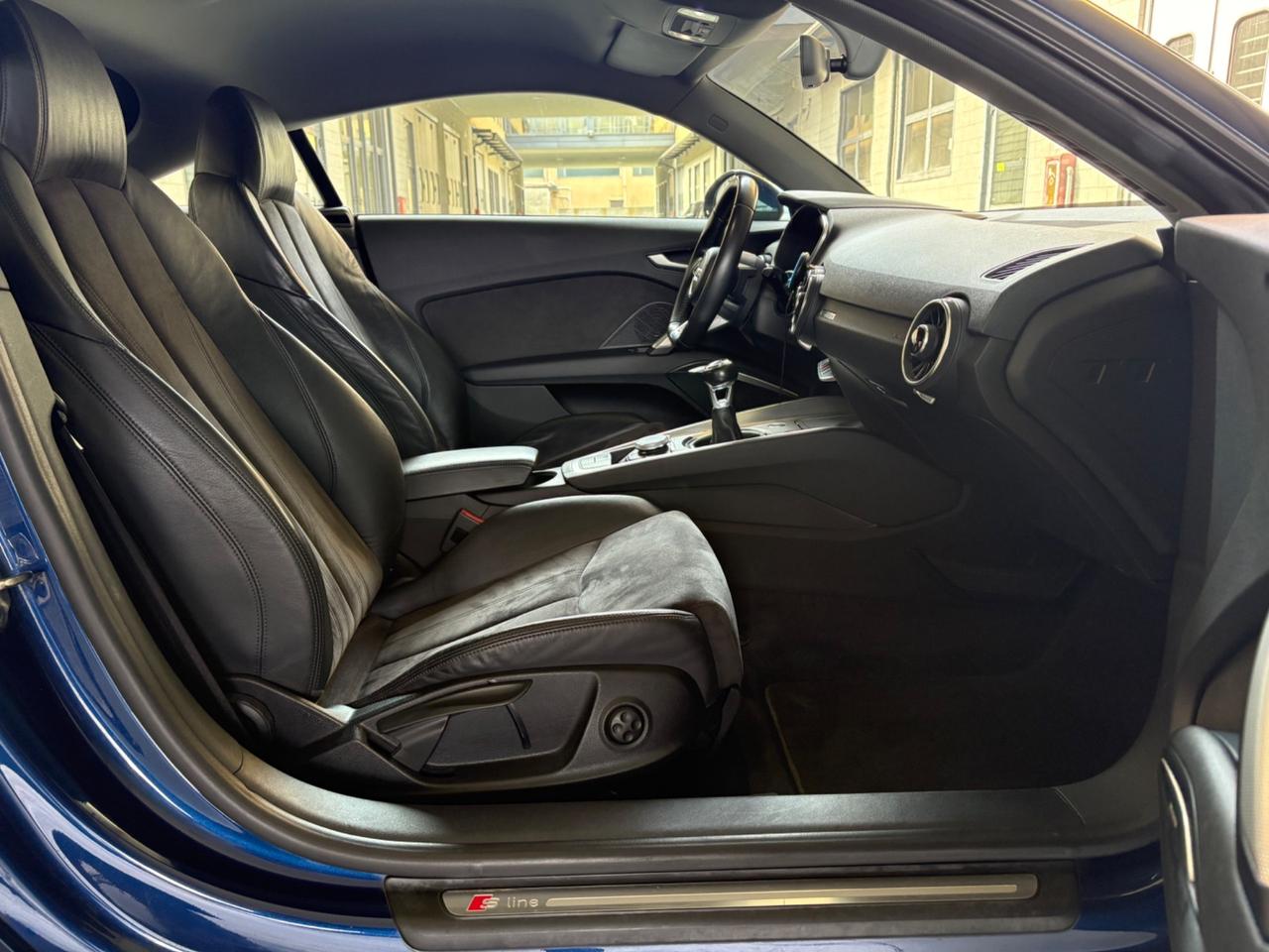 Audi TT Coupé 2.0 TDI ultra S line