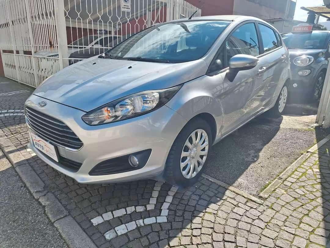 Ford Fiesta 1.5 TDCi 75CV 5 porte