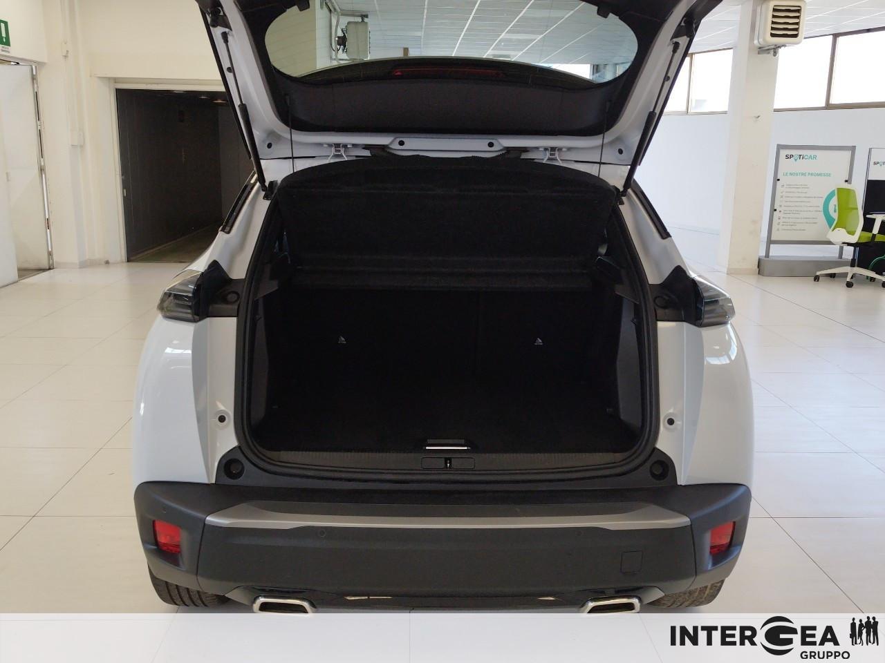 PEUGEOT 2008 1.2 puretech Allure s&s 130cv eat8