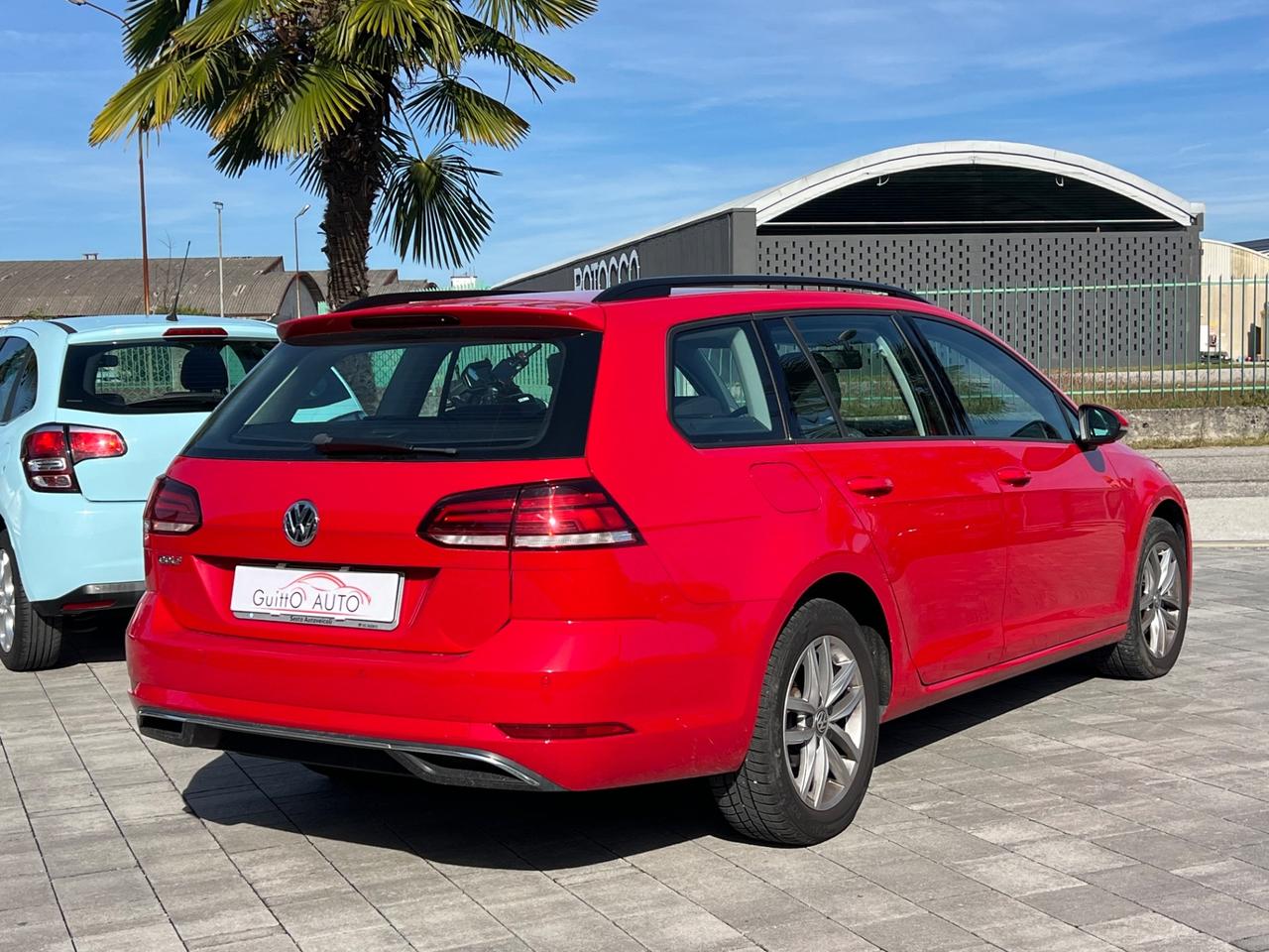 Volkswagen Golf Variant 1.6 TDI 115 CV Business