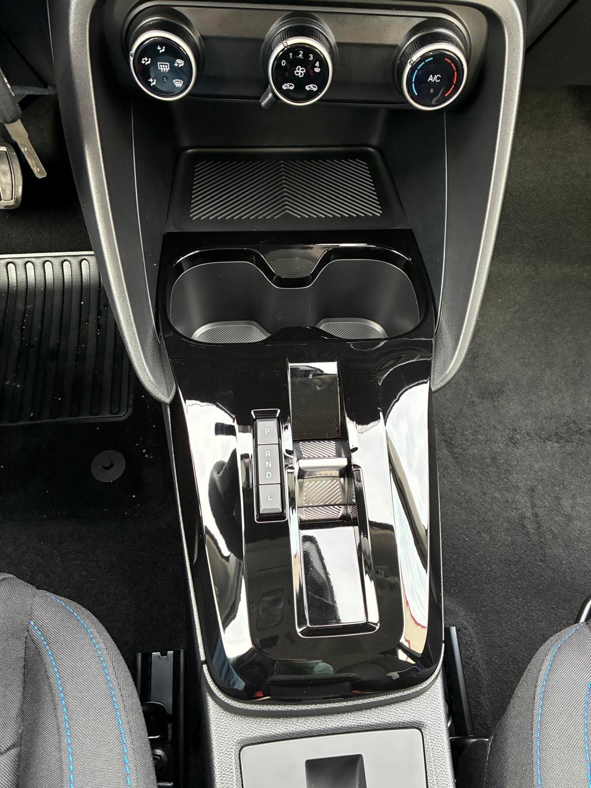 Citroen C3 Hybrid 100 e-DCT Plus