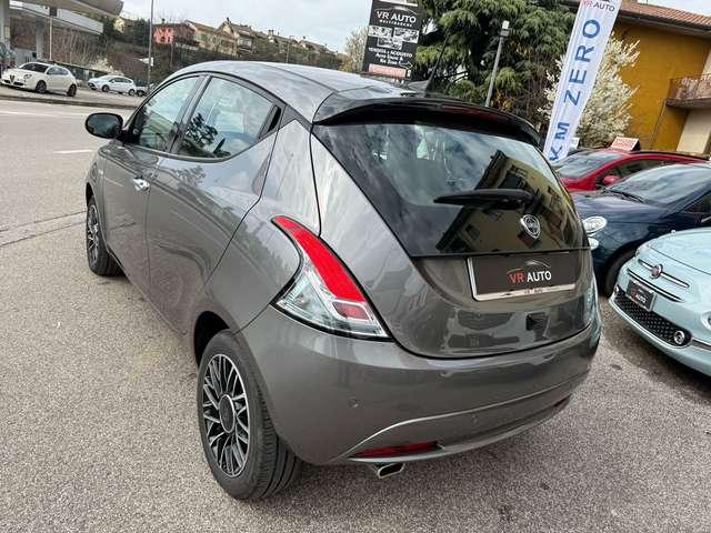 Lancia Ypsilon HYBRID 1.0 70 CV S&S PLATINO/NEOPATENT/PROMO FIN