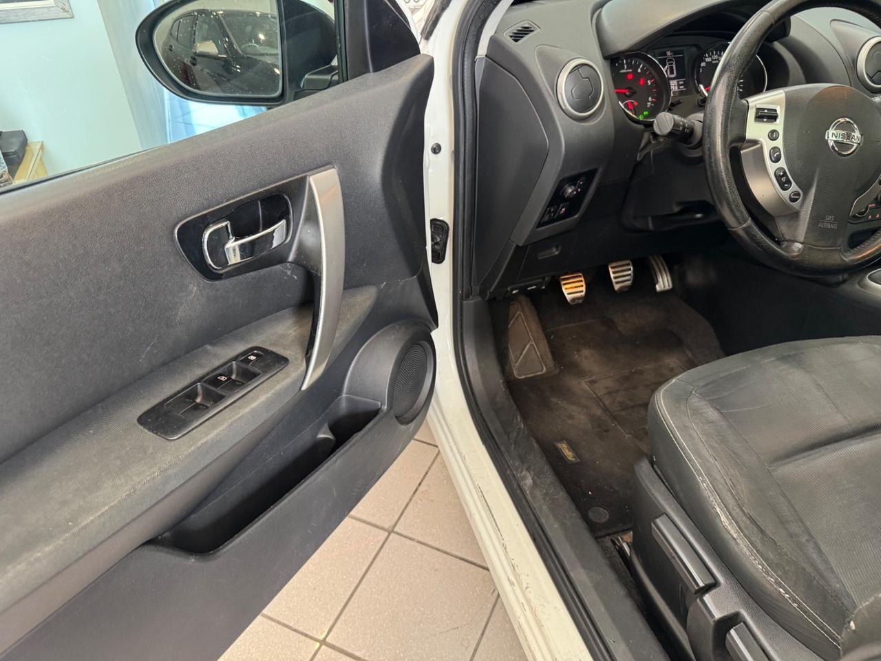 Nissan Qashqai 1.5 dCi DPF Tekna tetto panoramico