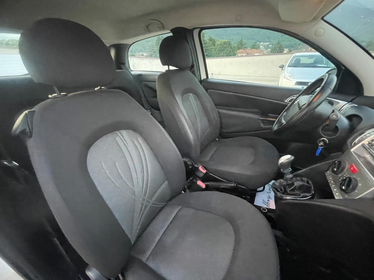 Lancia Ypsilon 1.2 Platinum OK NEOPATENTATI