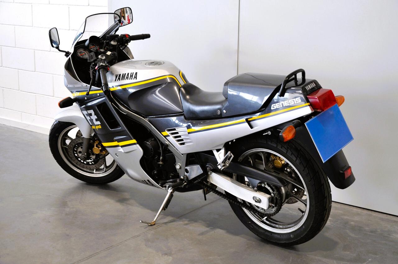 Yamaha FZ 750 FMI UNIPRO REALE !!!