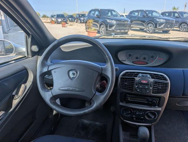 LANCIA Y 1.2i cat Unica con CLIMA