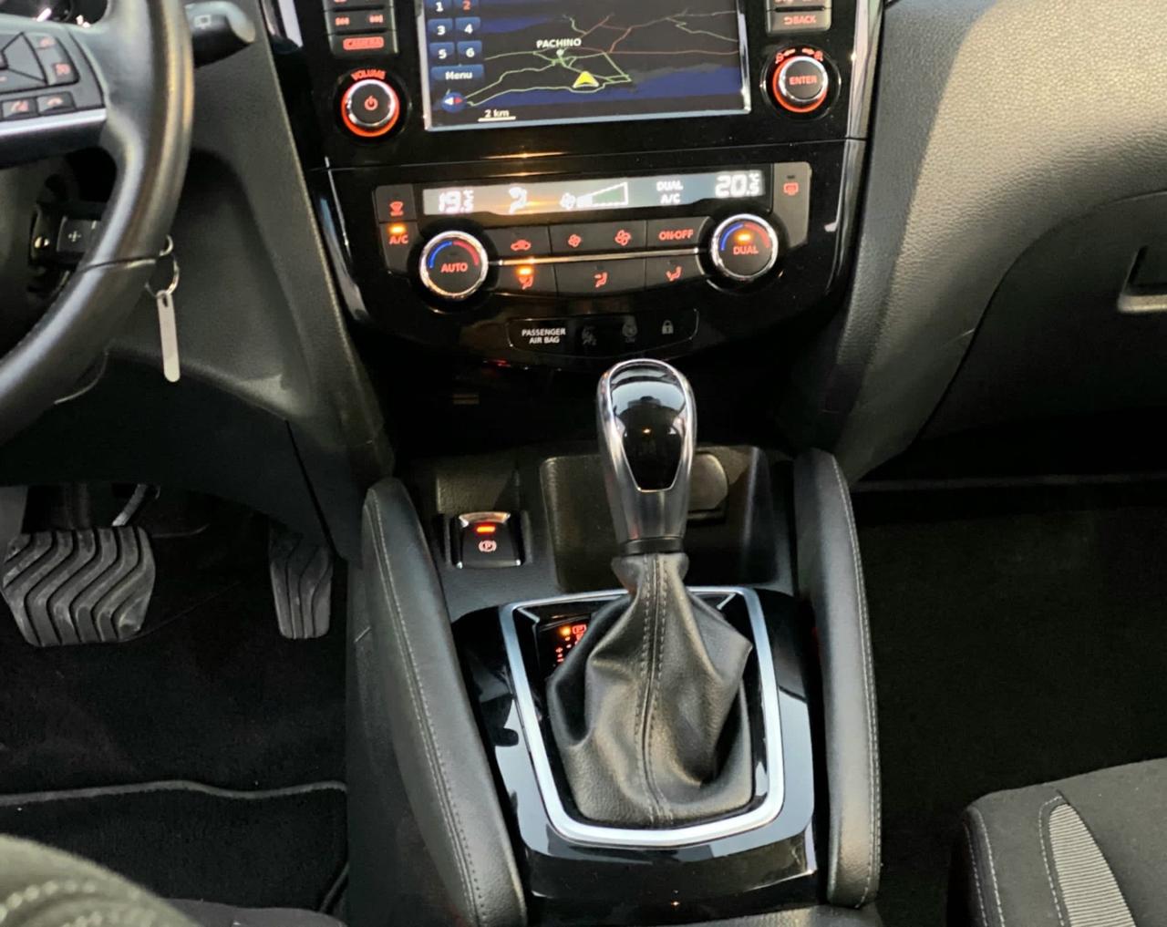 Nissan Qashqai Business 1.5 Diesel 116cv Cambio Automatico