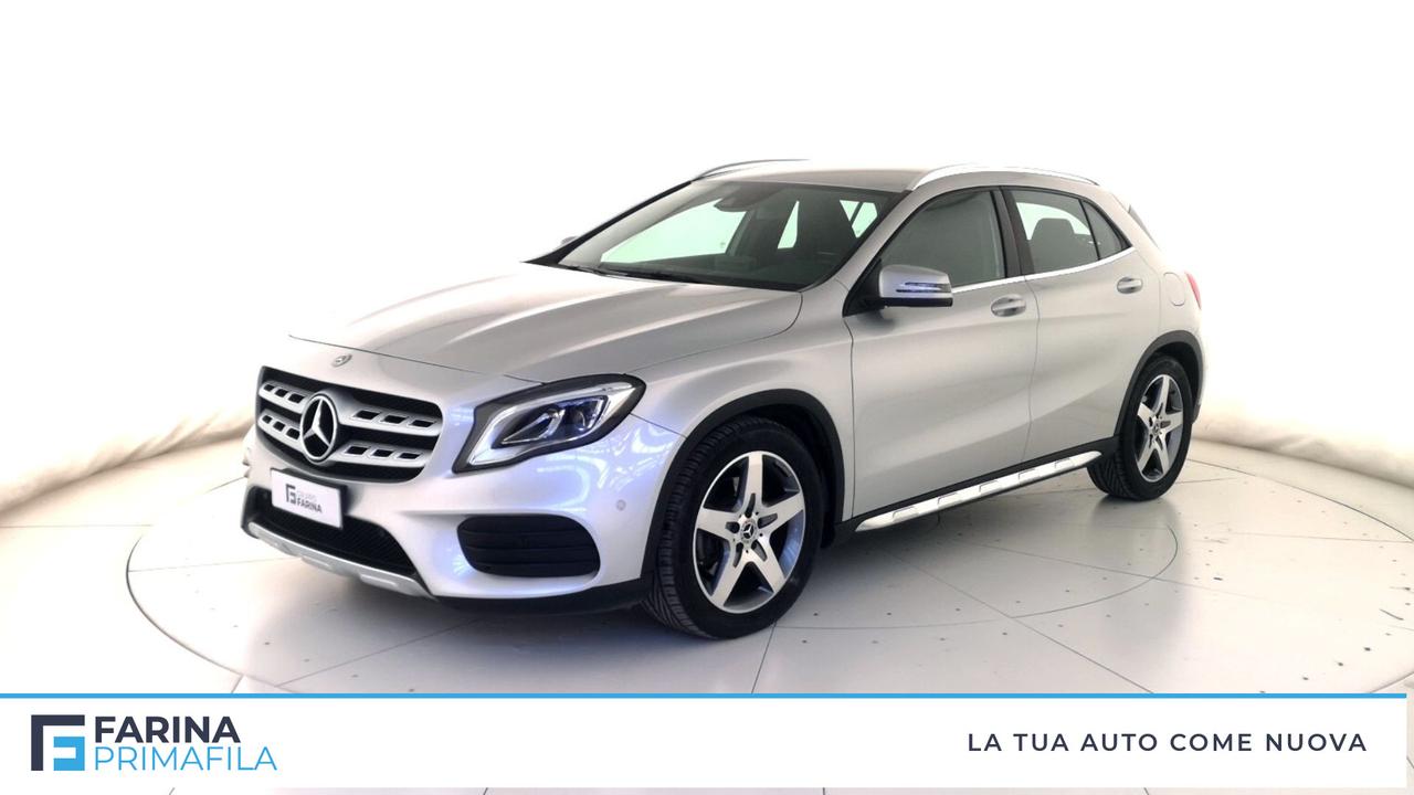 Mercedes-Benz GLA - X156 - GLA 220 d Premium 4matic auto