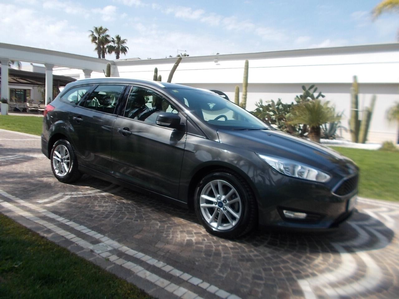 Ford Focus 1.5 TDCi 120cv Business come NUOVA
