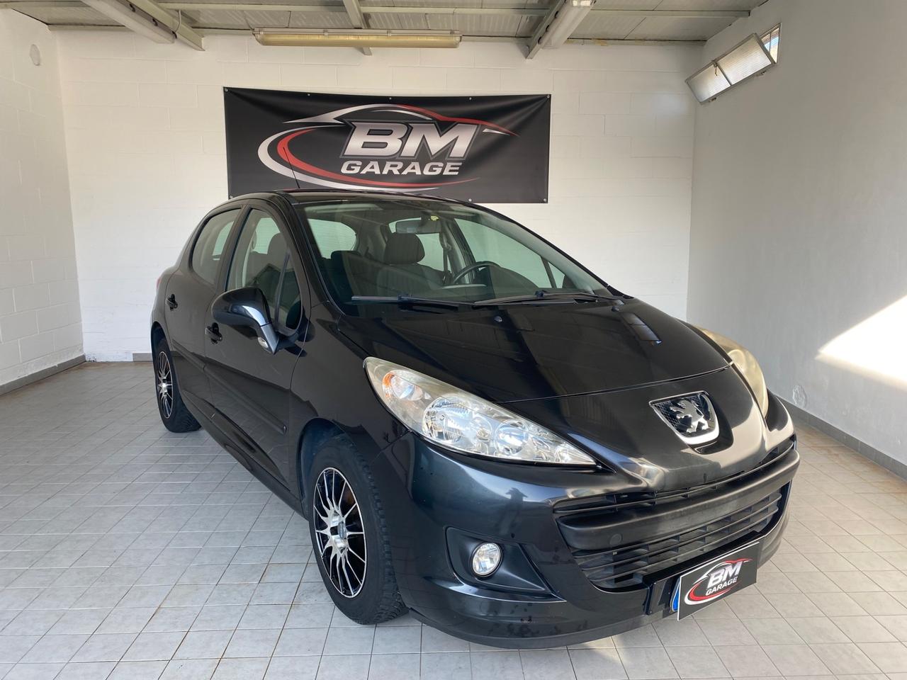 Peugeot 207 1.4 HDi 70CV FAP 5p. XS