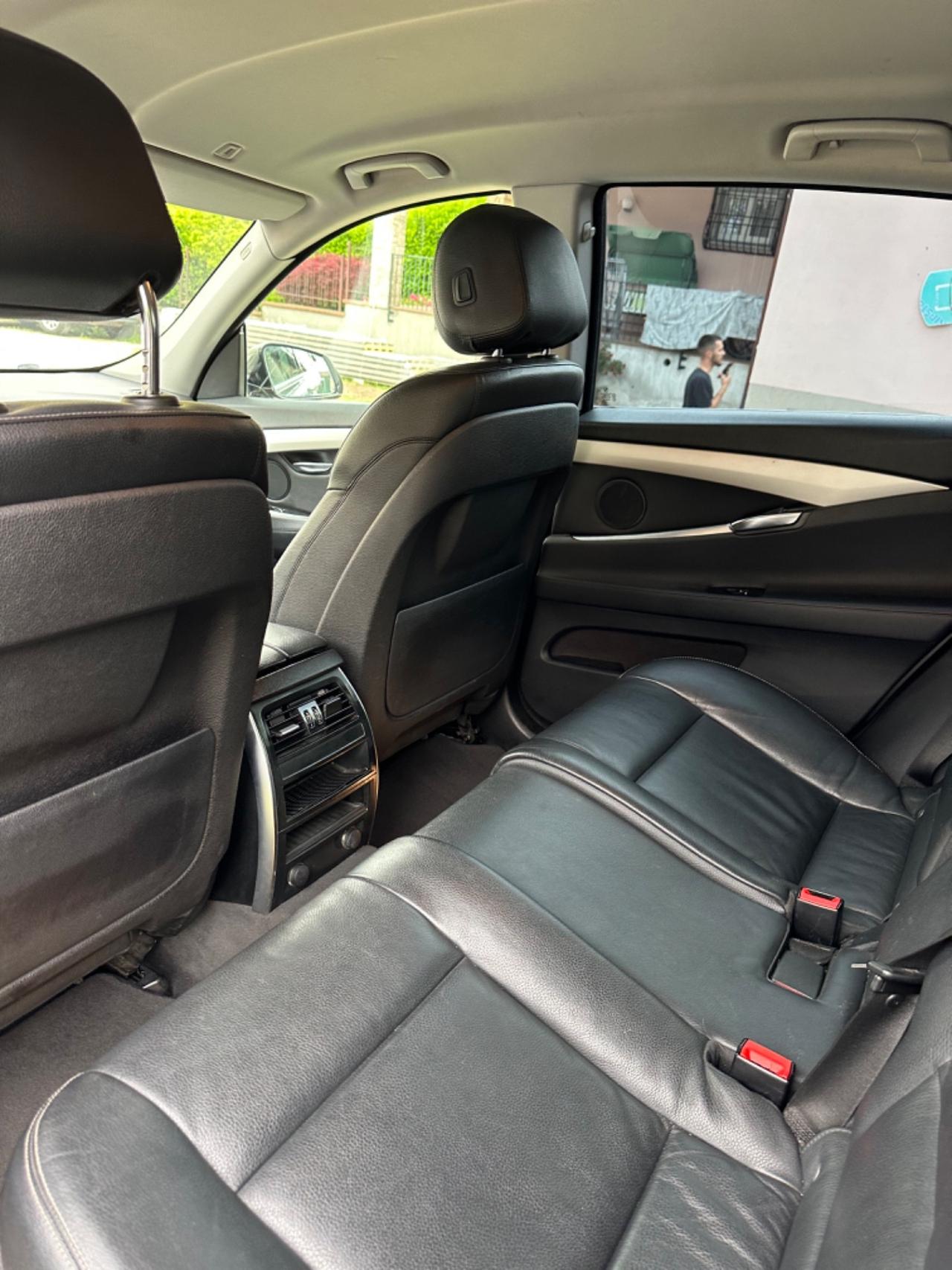 Bmw 520d GT LUXURY PELLE NAVI PRO KMCERT GARANZ UNICOPR