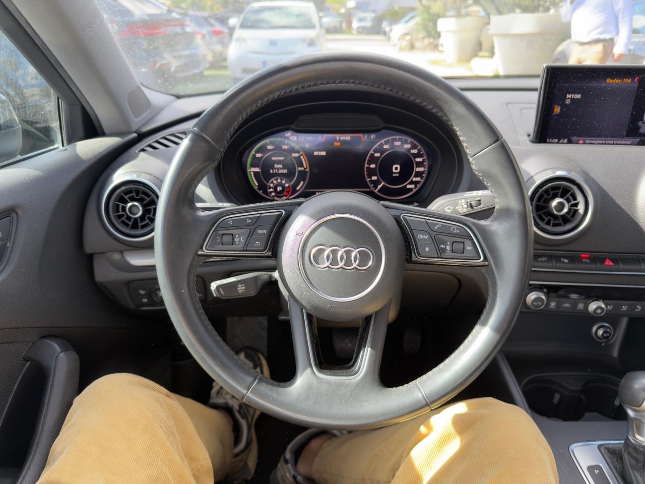 Audi A3 SPB 35 TFSI S tronic Business Advanced