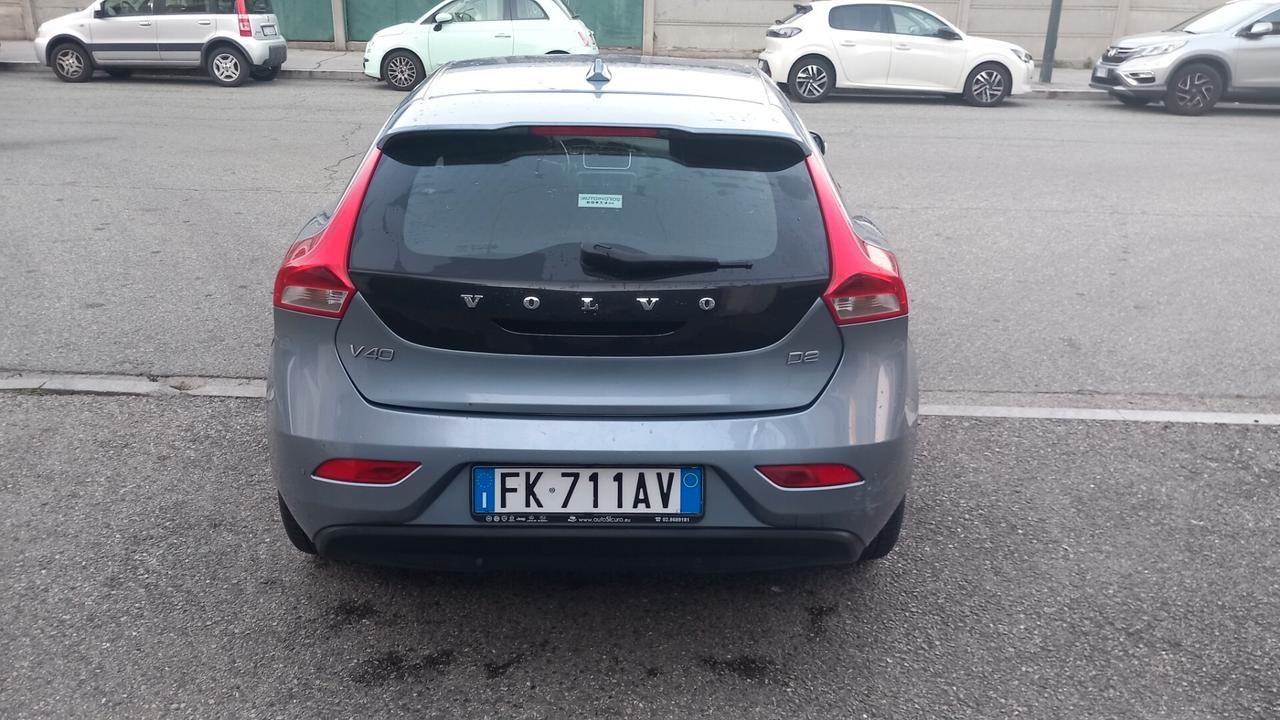 Volvo V40 D2 Momentum