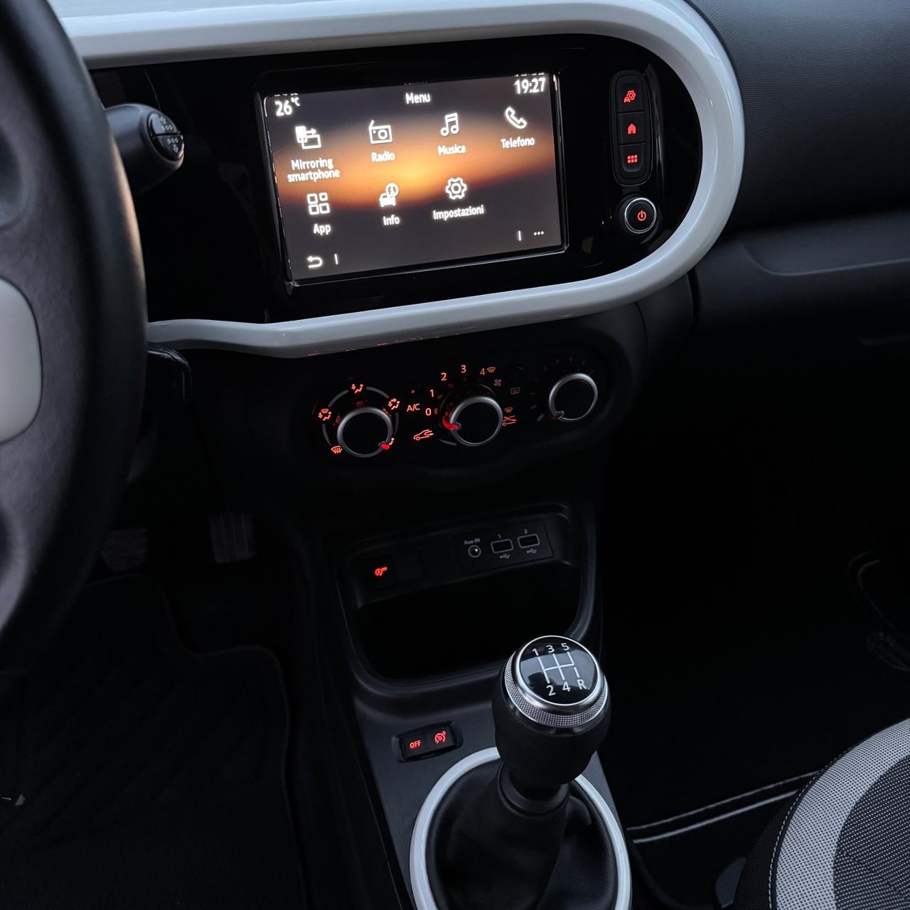 Renault Twingo SCe 65 CV Intens UNIPRO