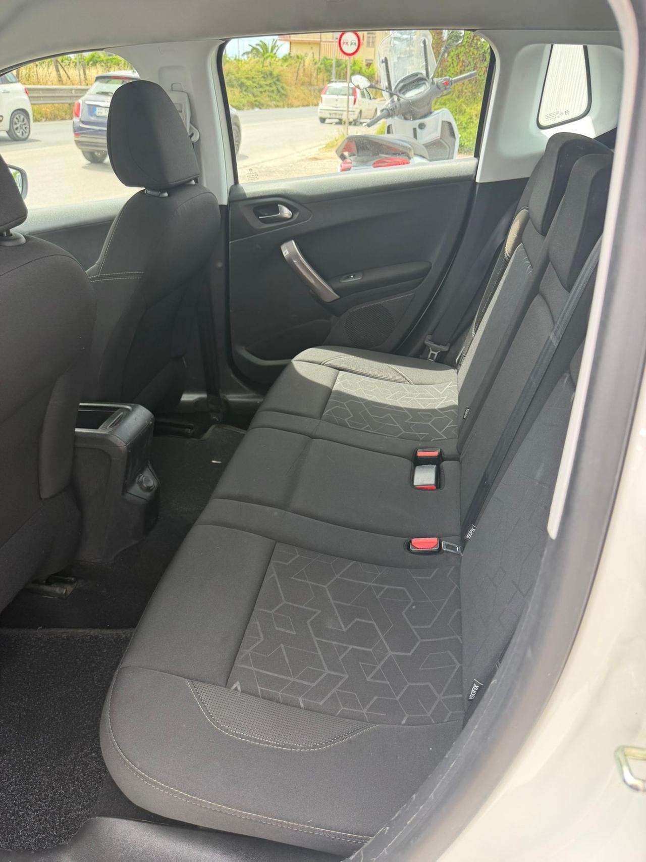 Peugeot 2008 1.6 e-HDi 92 CV Stop&Start ETG6 Active
