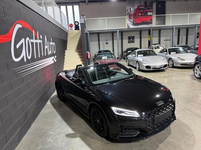 AUDI TT 40 TFSI S LINE CABRIO TOTAL BLACK IVA ESPOSTA