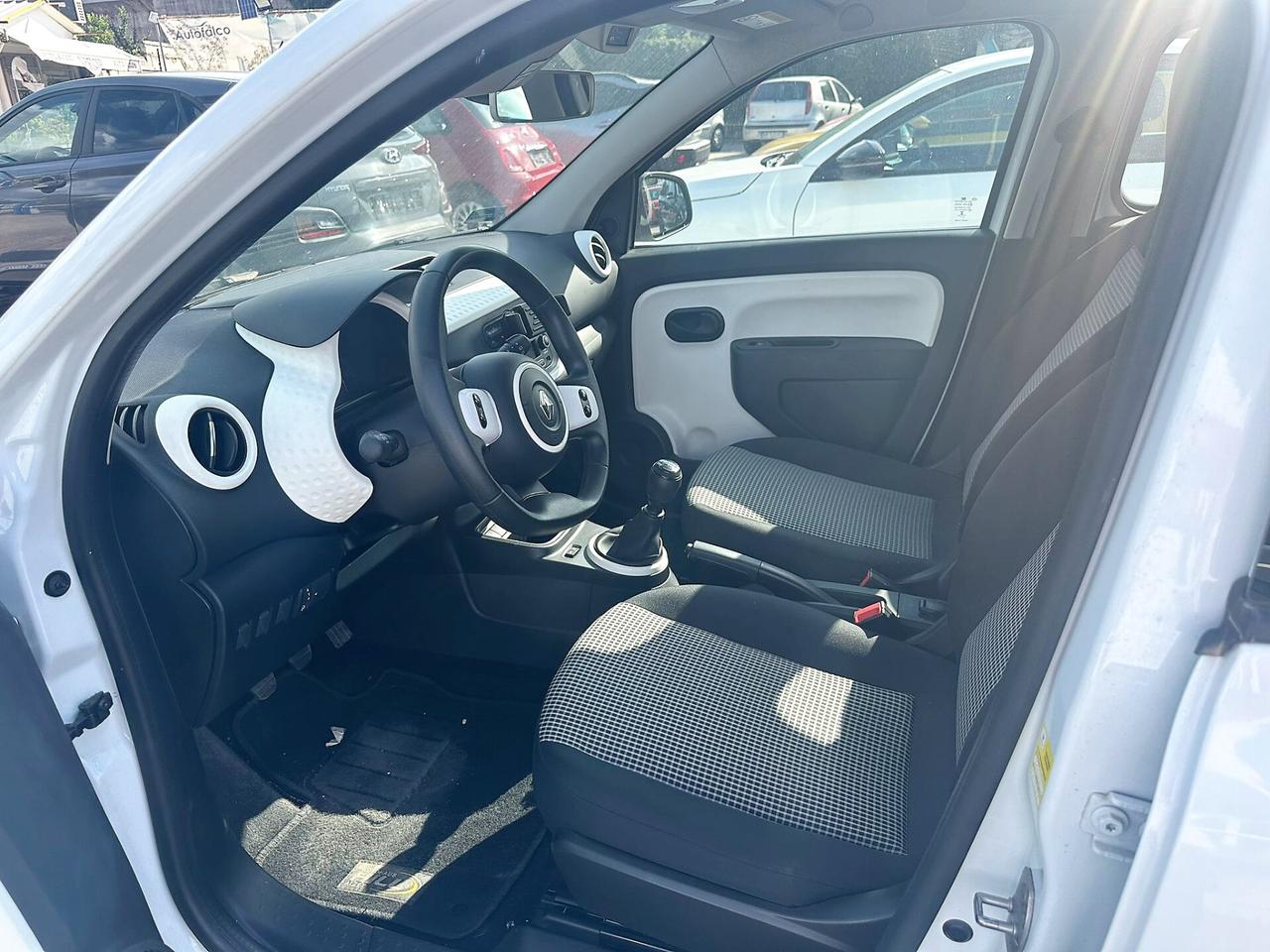 Renault Twingo SCe 65 CV Intens