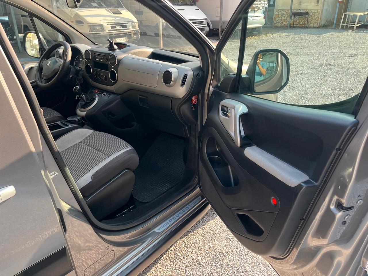 Peugeot Partner Tepee 1.6 HDi 110CV Premium