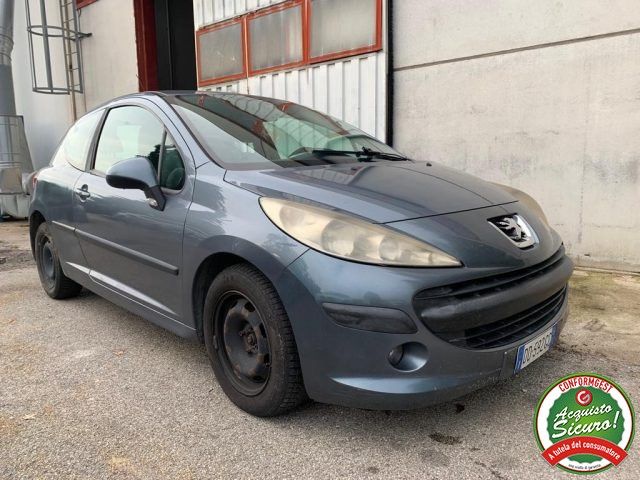 PEUGEOT 207 1.4 HDi 70CV 3p. X Line NEOPATENTATI OK