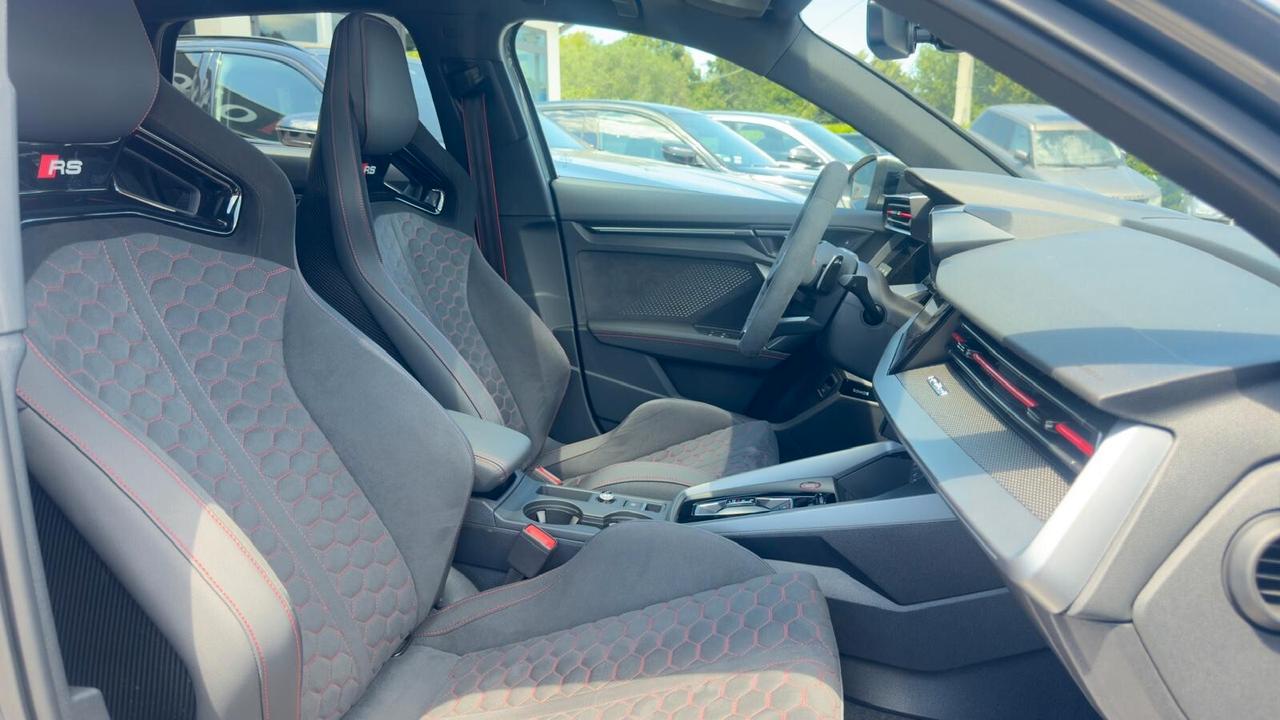 Audi RS 3 SPB TFSI quattro S tronic/PRONTA CONSEGNA/TETTO/SEDILI A GUSCIO/PROMO/