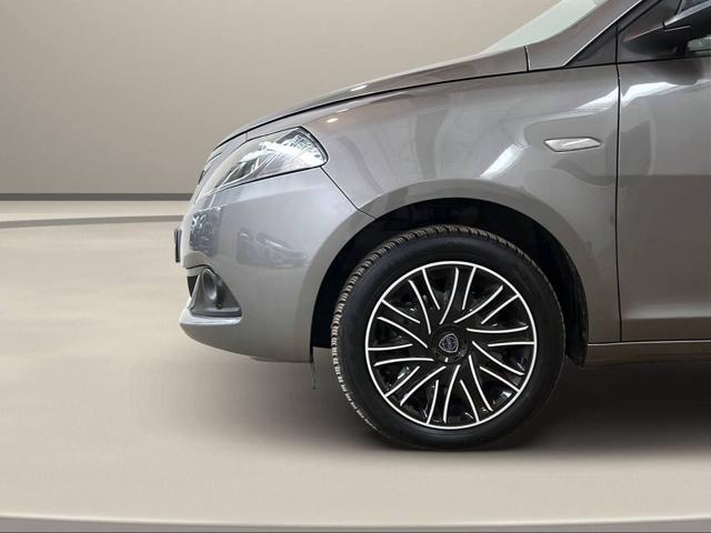 LANCIA Ypsilon 1.0 FireFly 5 porte S&S Hybrid Ecochic Gold