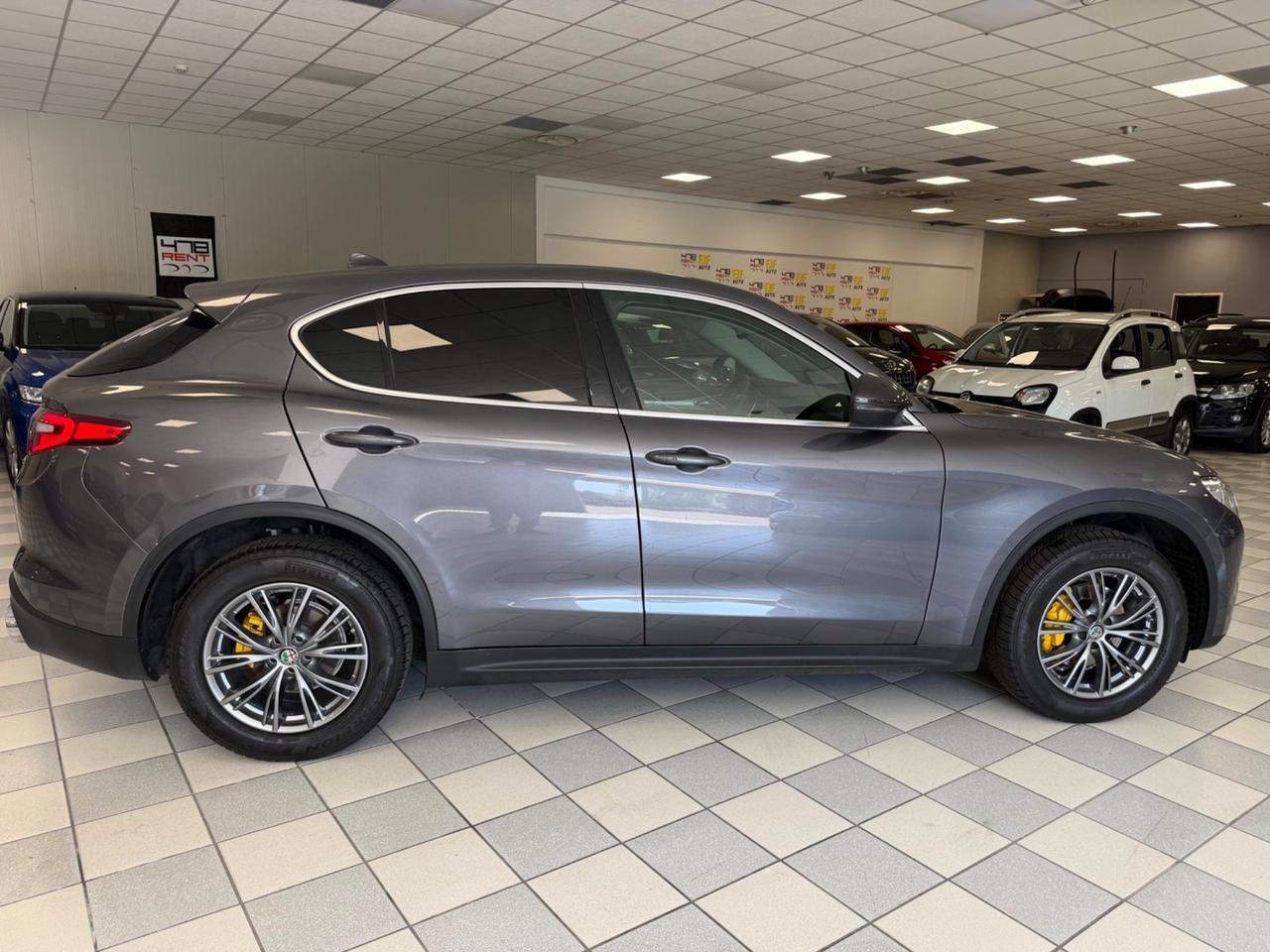 Alfa Romeo Stelvio 2.2 Turbodiesel 210 CV AT8 Q4 Super
