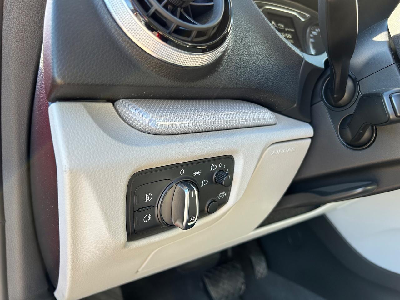 Audi A3 SPB 1.4 TFSI g-tron Ambiente