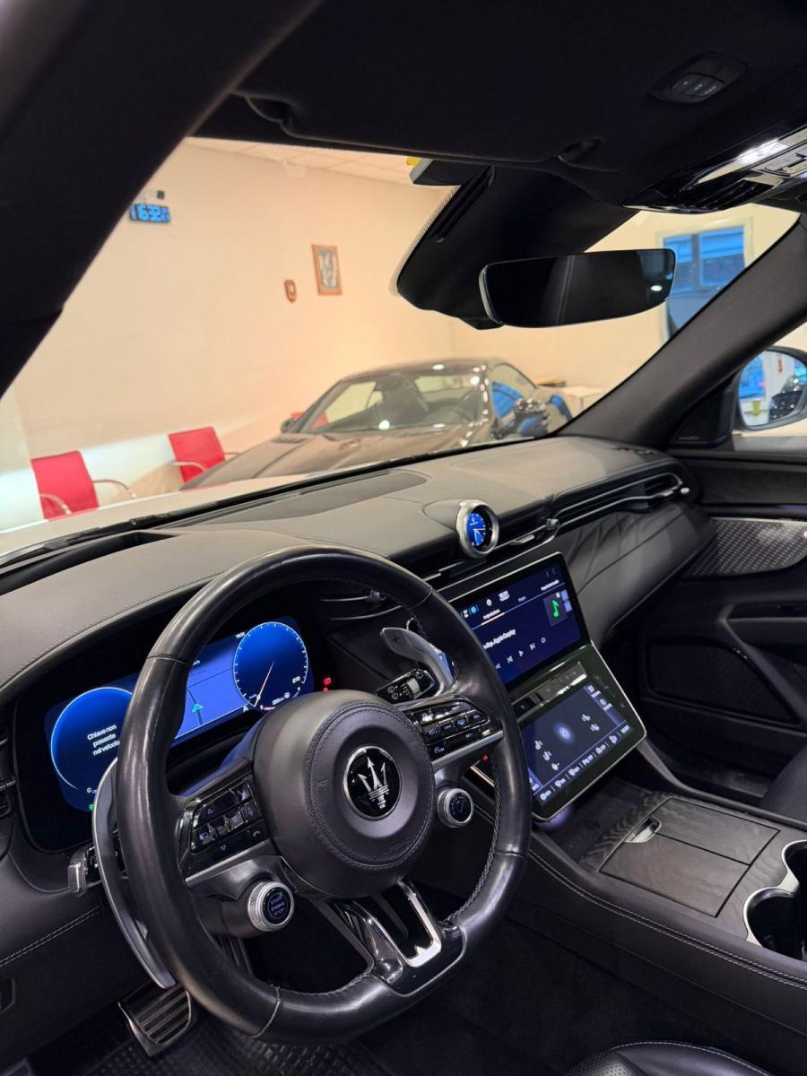 MASERATI - Grecale - 2.0 MHEV GT 300CV