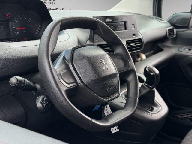 PEUGEOT Partner 1.5 diesel 3 posti allestito