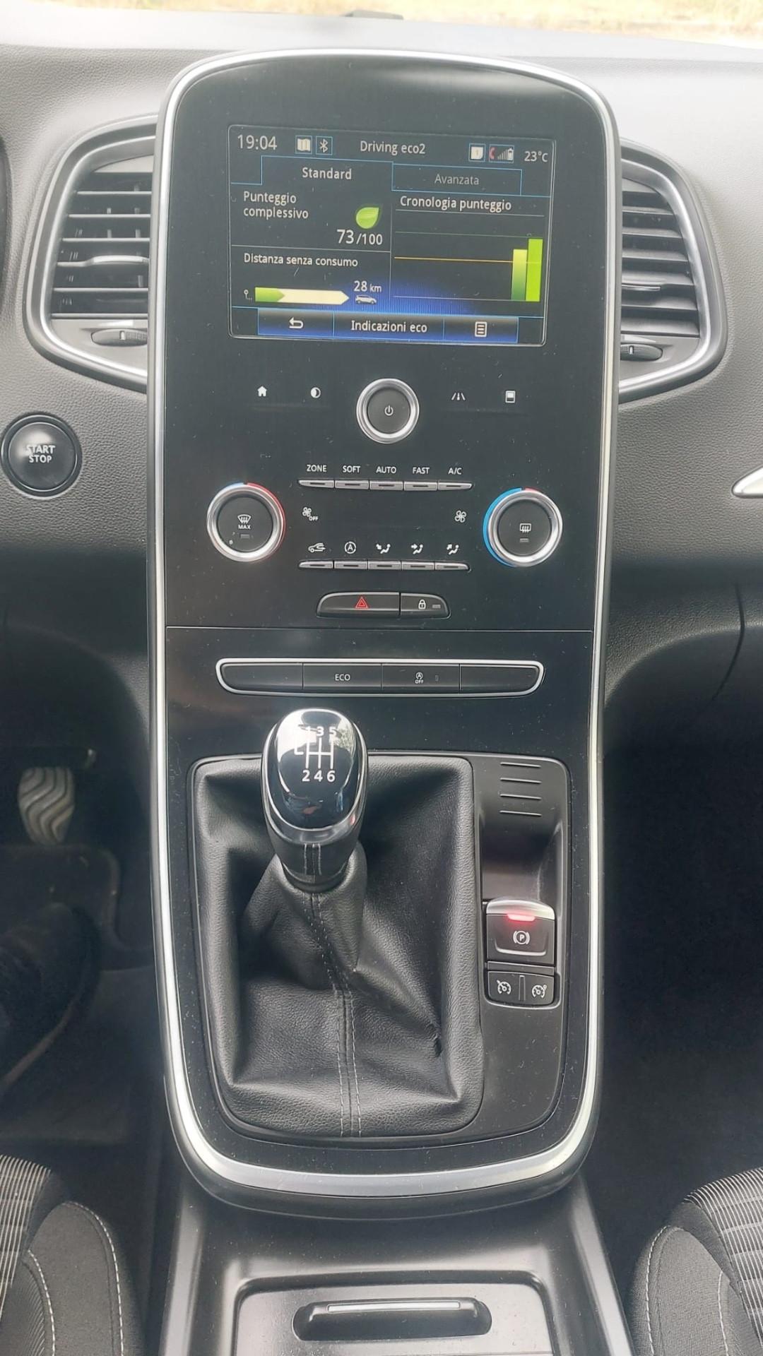 Renault Grand Scenic TCe 115 CV FAP Sport Edition