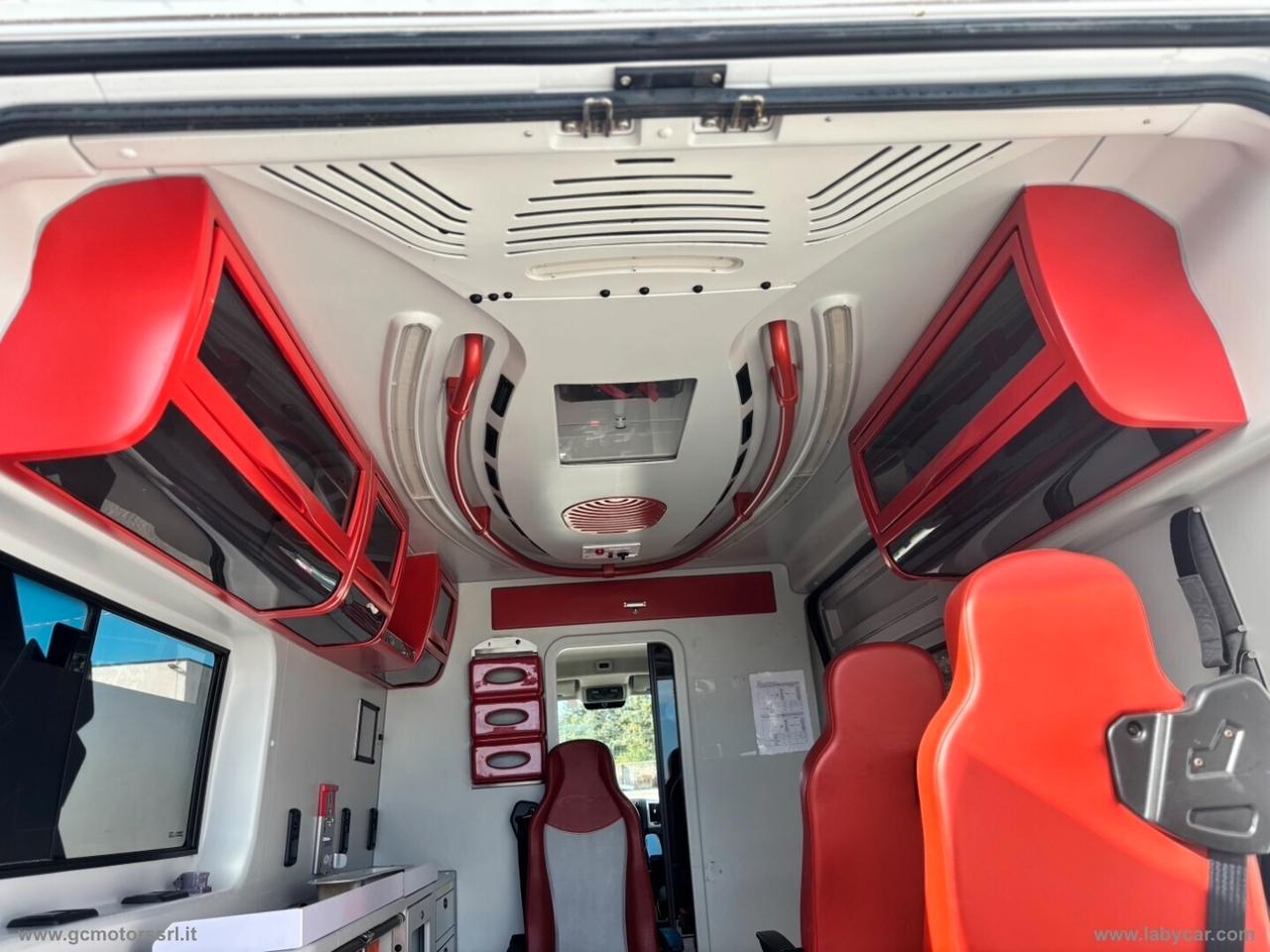 Fiat Ducato 33 2.3 MJT 150CV Ambulanza