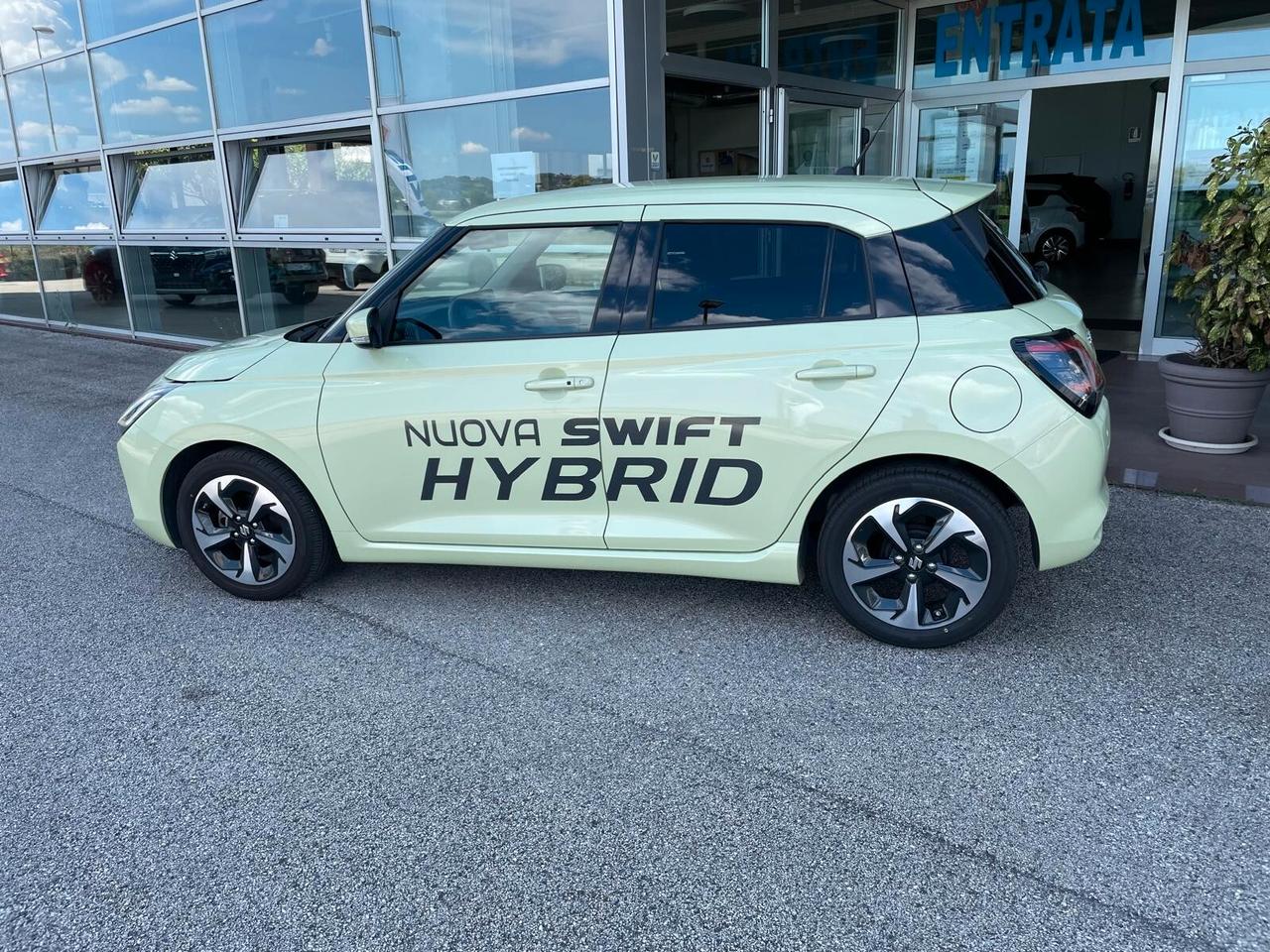 Suzuki Swift 1.2 Hybrid Top