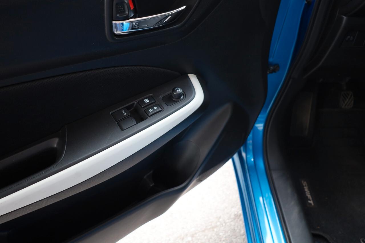 SUZUKI SWIFT 1.2 DUALJET COOL neopatentati