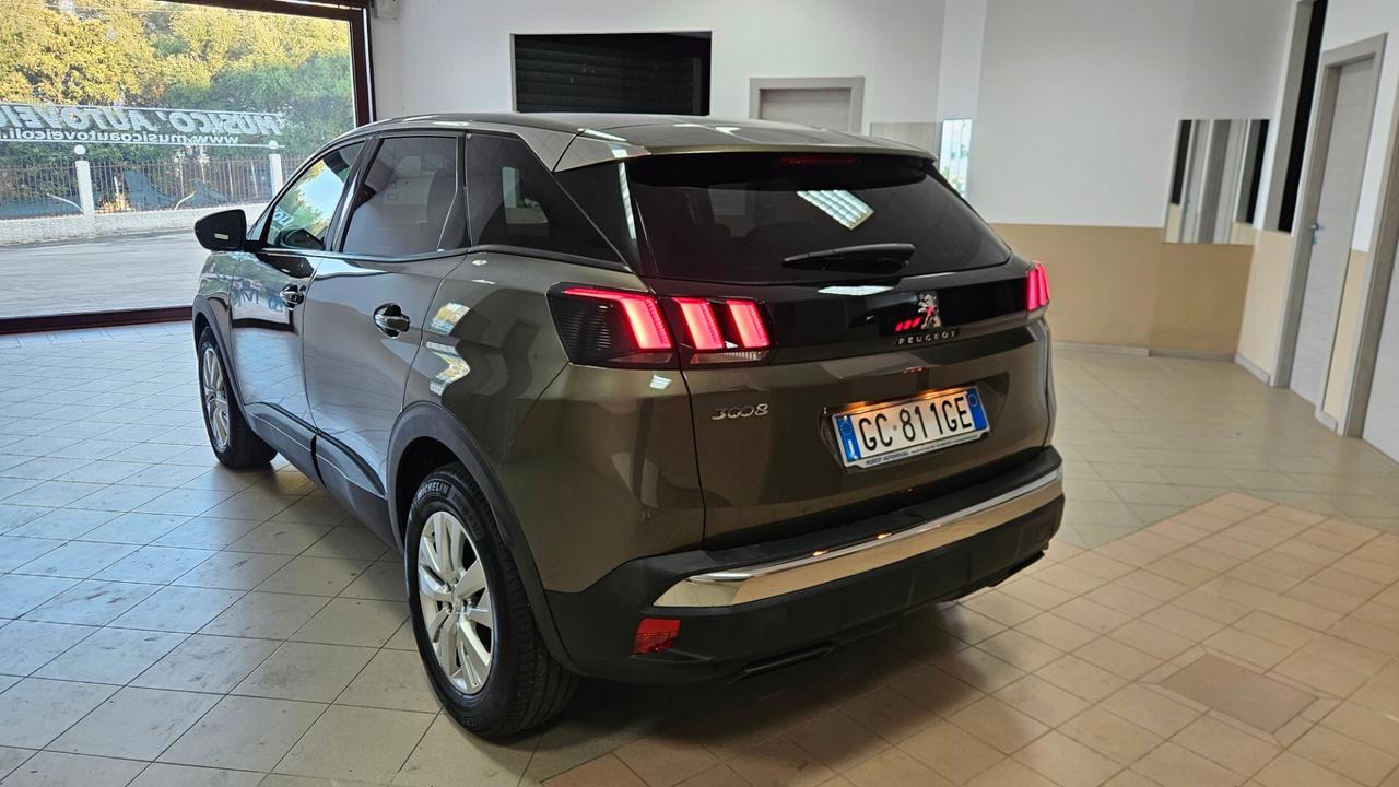 Peugeot 3008 BlueHDi 130 S&S Allure