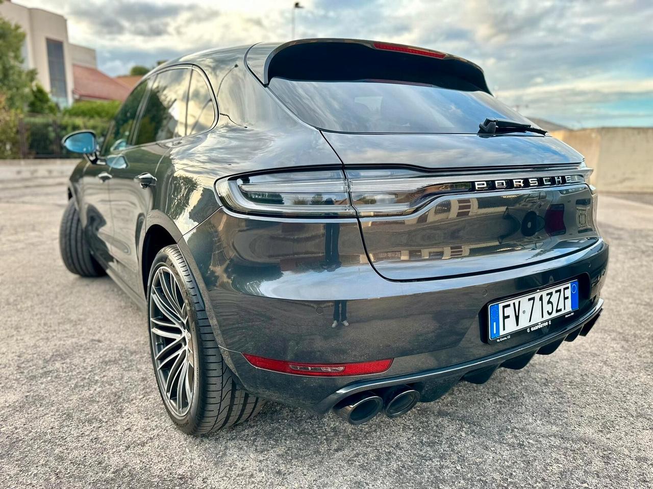 Porsche Macan 2.0