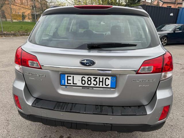SUBARU OUTBACK 2.5i Bi-Fuel Exclusive senza lavoro da fare