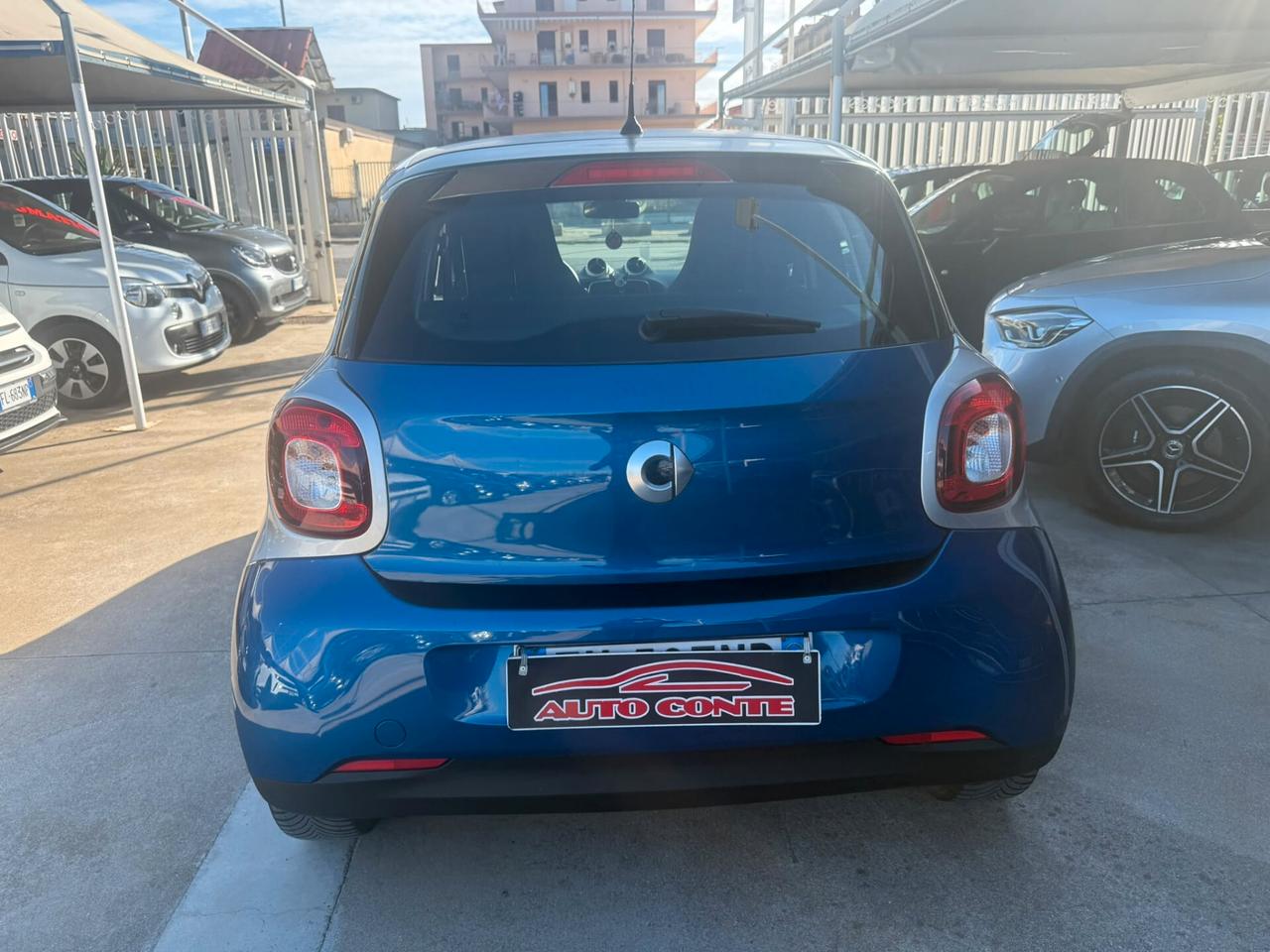 Smart ForFour 70 1.0 Youngster
