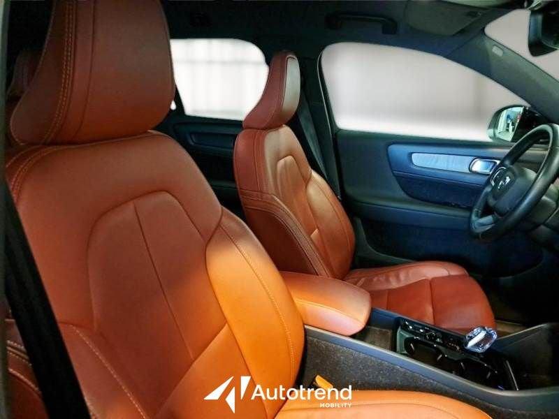 Volvo XC40 T5 180+82 CV Plug-in Hybrid Recharge Automatica Inscription