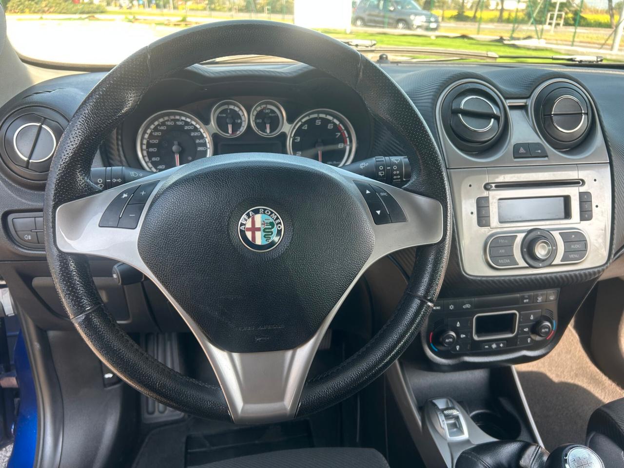 Alfaromeo Mito 1.4 Distintive ok neopatentati Leva DNA – selettore modalità di guida -